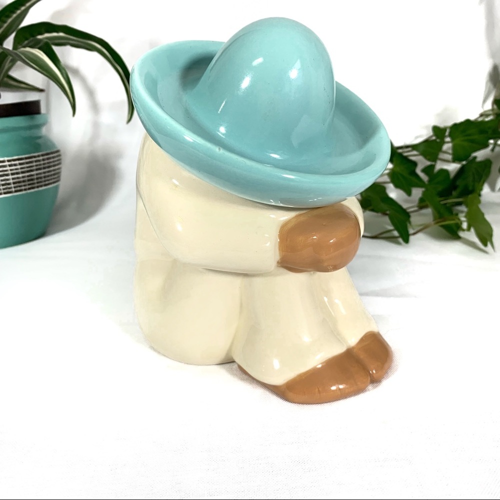 Vintage Siesta Sleeping Mexican Sombrero Figure